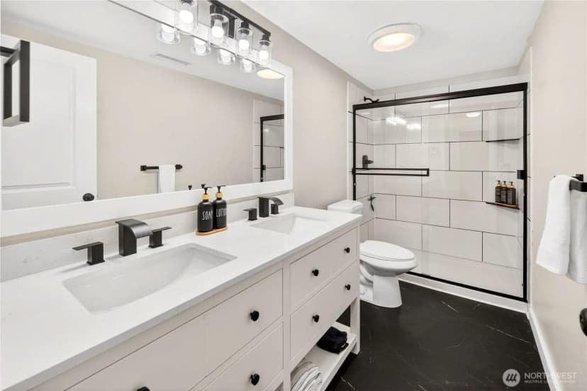 Property photo for 7827 S 114th Street, Seattle photo 26