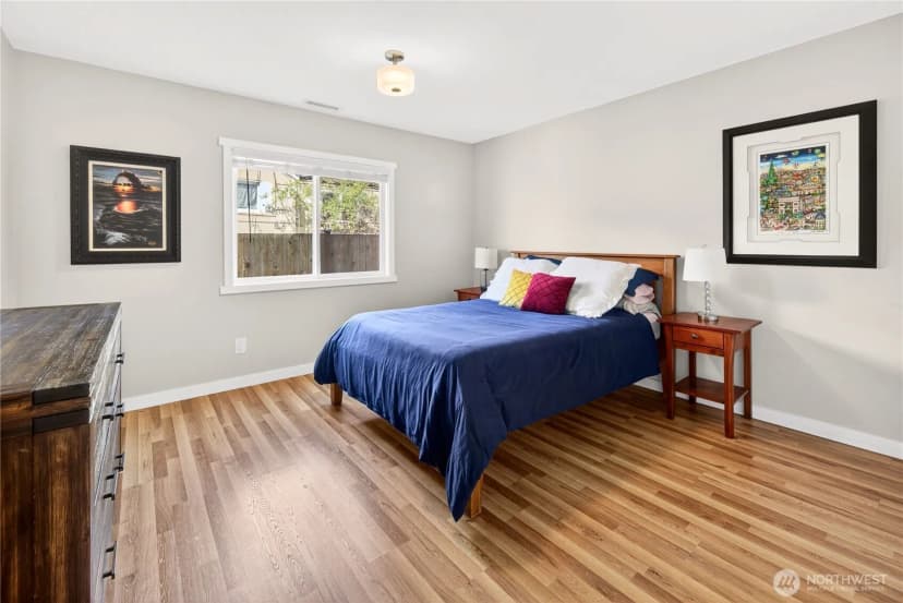 Property photo for 7827 S 114th Street, Seattle photo 29