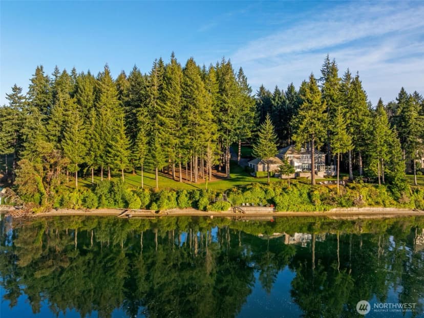 Property photo for 6947 Cooper Point Road Nw, Olympia photo 38