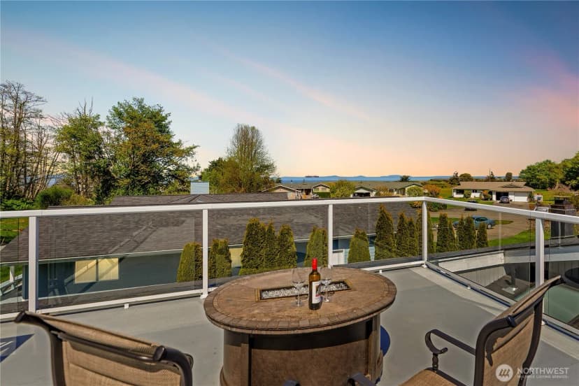 Property photo for 293 N Ridge View Dr, Port Angeles photo 2