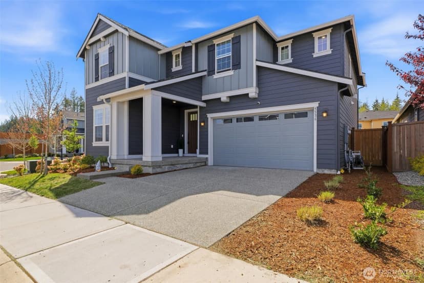 Property photo for 5536 Kinross Road Sw, Port Orchard photo 2
