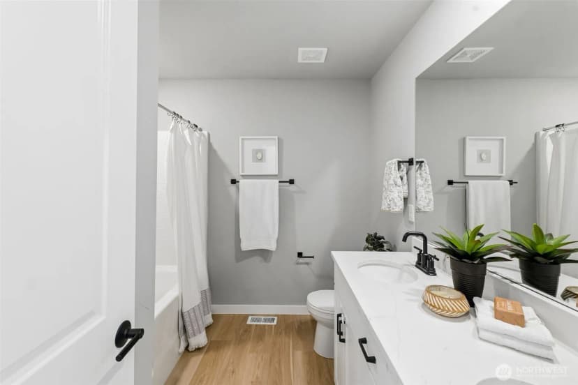 Property photo for 5536 Kinross Road Sw, Port Orchard photo 21