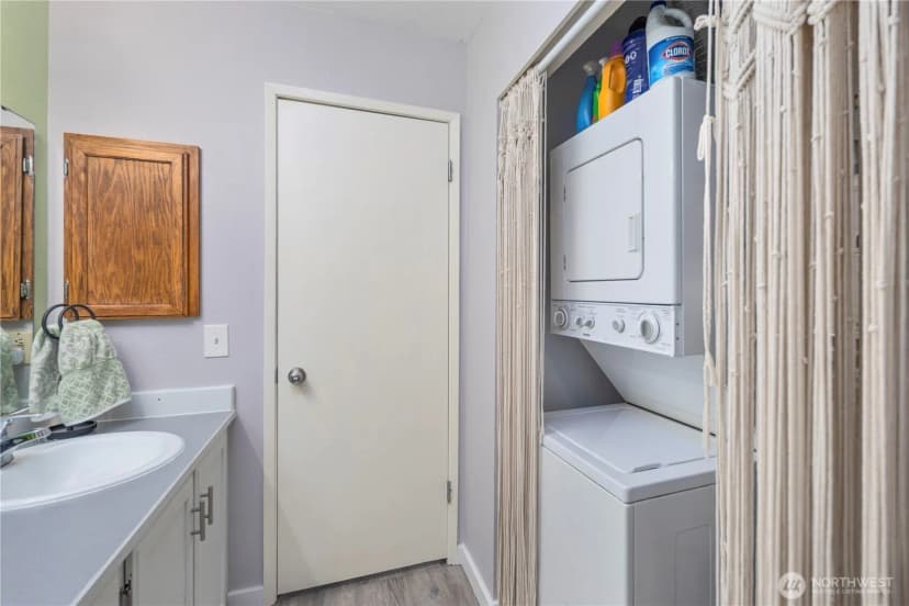 Property photo for 4118 212th Street Sw #c103, Mountlake Terrace photo 16