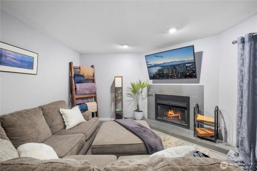 Property photo for 4118 212th Street Sw #c103, Mountlake Terrace