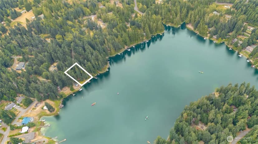Property photo for 4801 Lakeside Drive, Langley photo 3