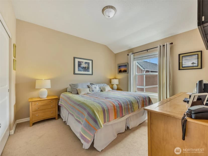 Property photo for 316 7th Street Sw #13, Long Beach photo 28