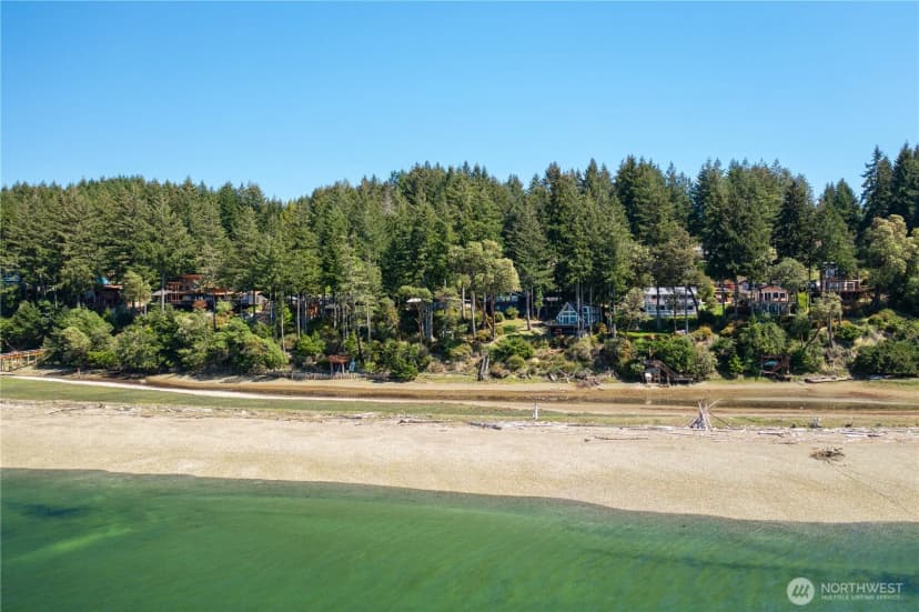 Property photo for 108 Herron Lane Nw, Lakebay photo 35
