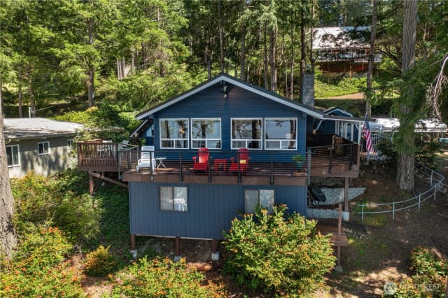 Property photo for 108 Herron Lane Nw, Lakebay photo 4