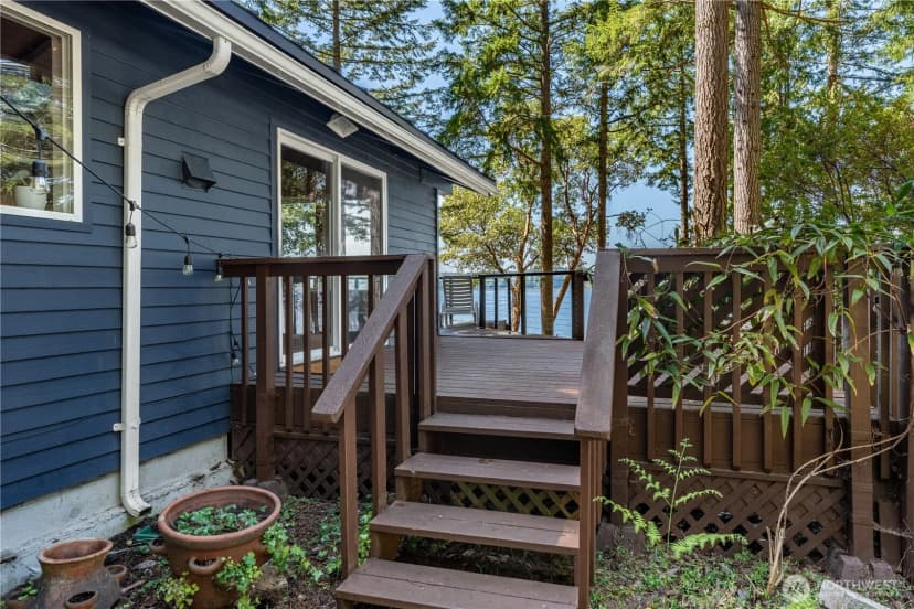 Property photo for 108 Herron Lane Nw, Lakebay photo 23
