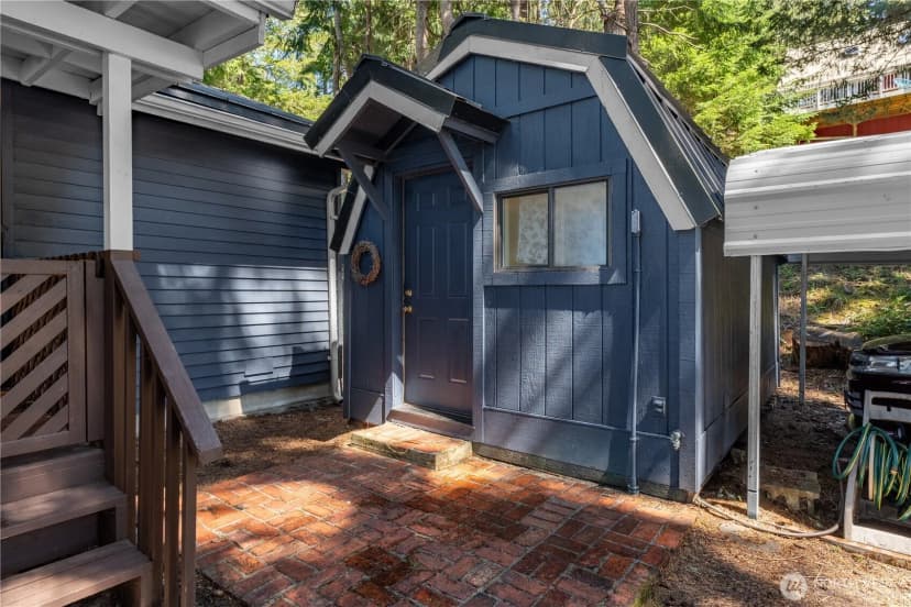 Property photo for 108 Herron Lane Nw, Lakebay photo 21