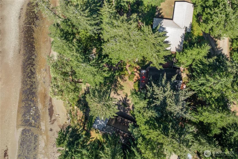 Property photo for 108 Herron Lane Nw, Lakebay photo 36