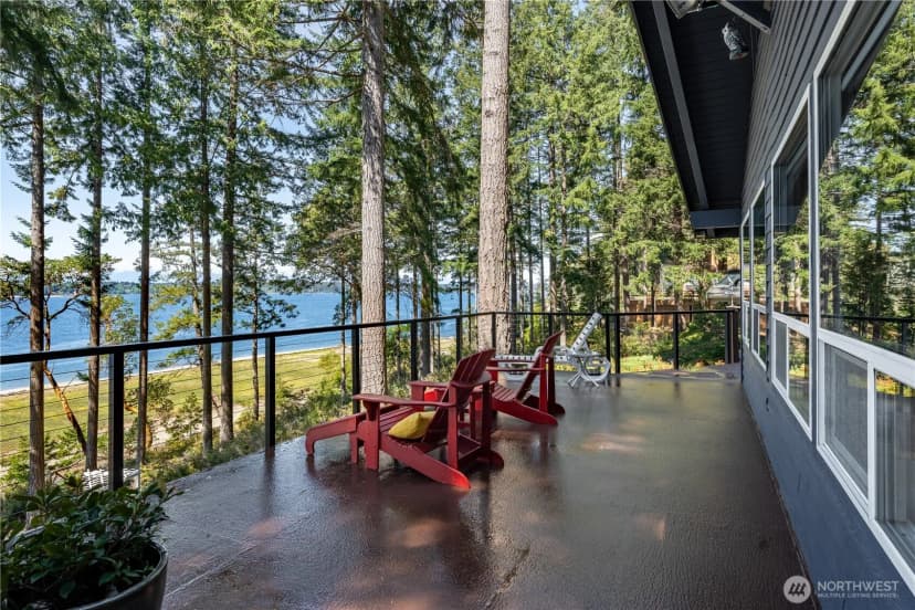 Property photo for 108 Herron Lane Nw, Lakebay photo 8