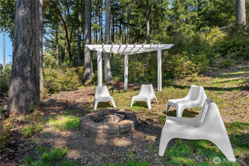 Property photo for 108 Herron Lane Nw, Lakebay photo 27
