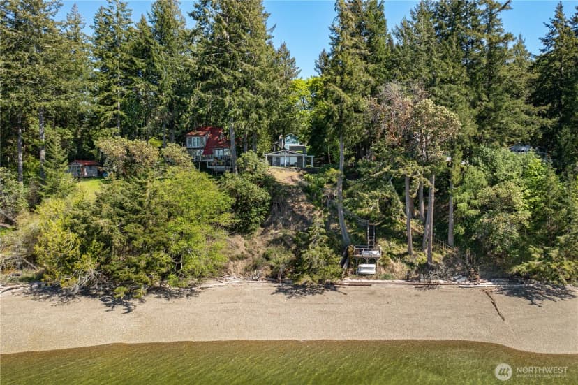 Property photo for 924 W Herron Boulevard Nw, Lakebay photo 22