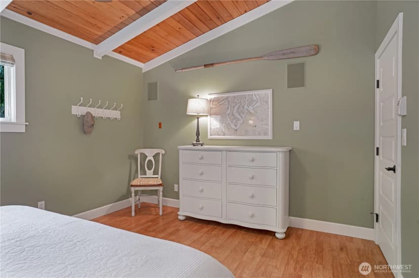 Property photo for 924 W Herron Boulevard Nw, Lakebay photo 11