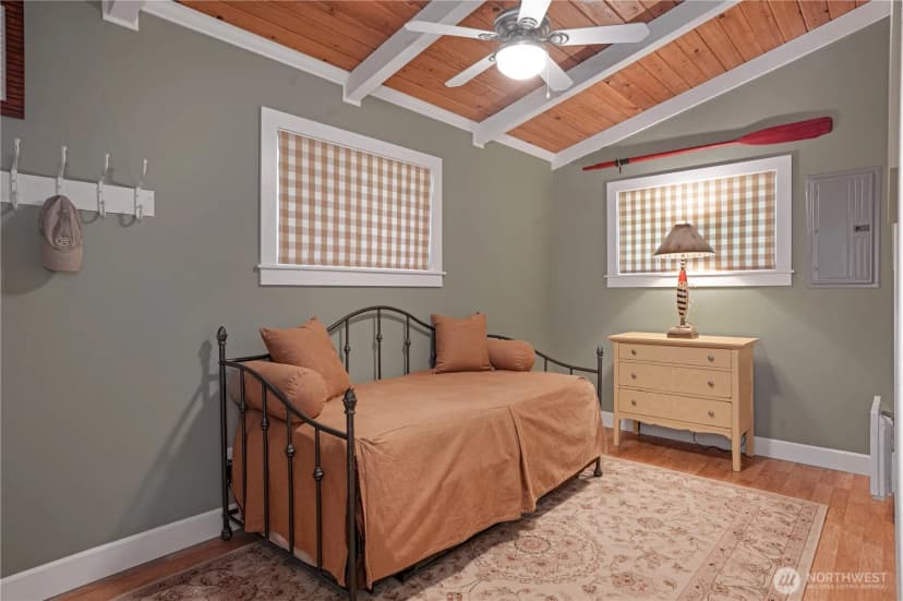 Property photo for 924 W Herron Boulevard Nw, Lakebay photo 13