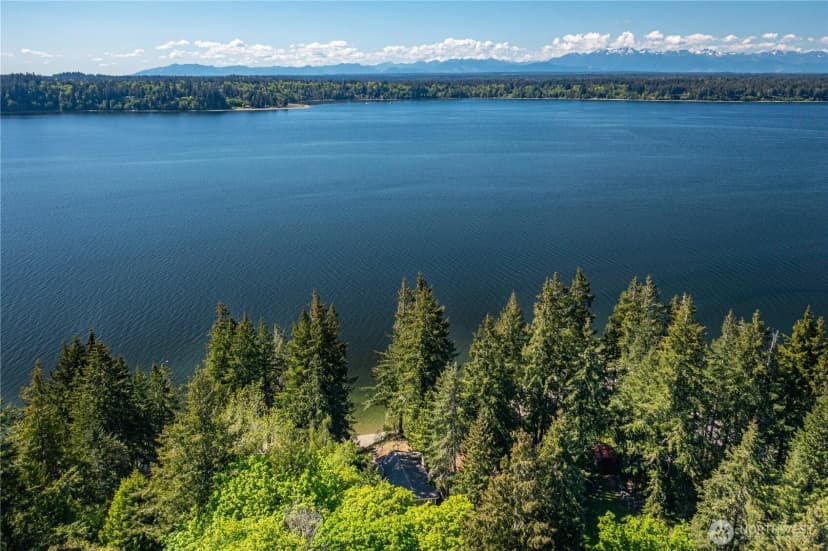 Property photo for 924 W Herron Boulevard Nw, Lakebay photo 27