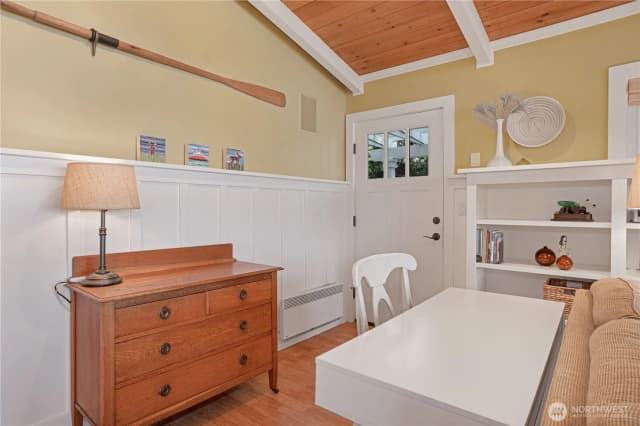 Property photo for 924 W Herron Boulevard Nw, Lakebay photo 4