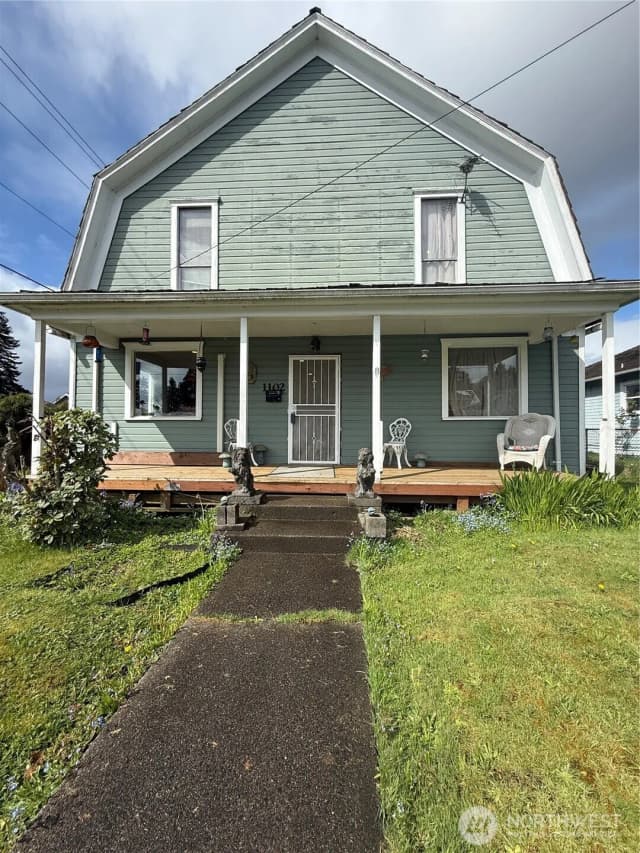 Property photo for 1102 Water Street, Raymond