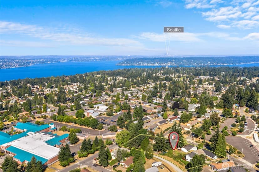 Property photo for 1526 Harrington Avenue Ne, Renton photo 23