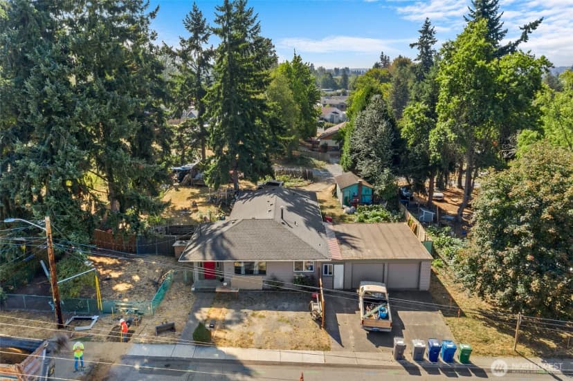 Property photo for 1526 Harrington Avenue Ne, Renton photo 14