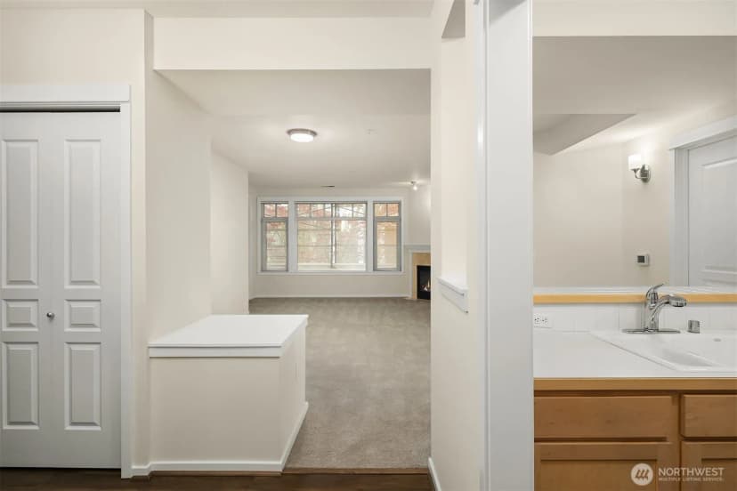 Property photo for 109 2nd Street S #422, Kirkland photo 19