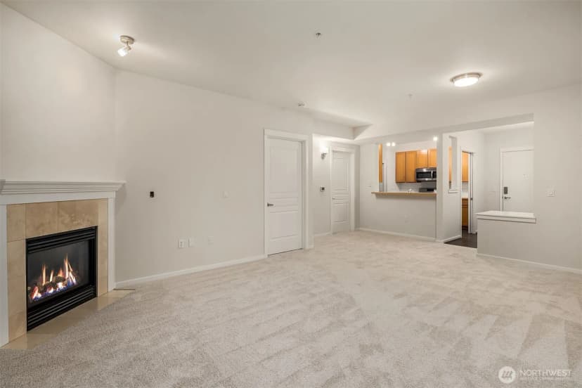 Property photo for 109 2nd Street S #422, Kirkland photo 8