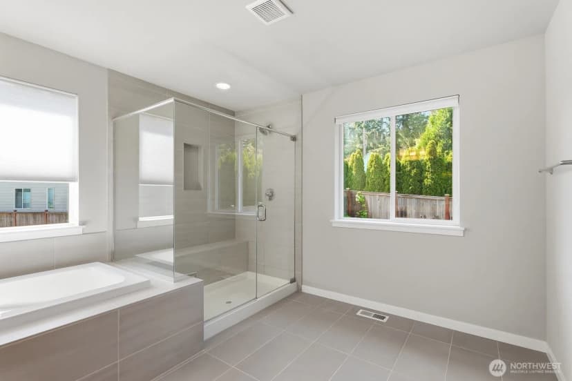 Property photo for 2466 Ne Athlon Court, Poulsbo photo 22