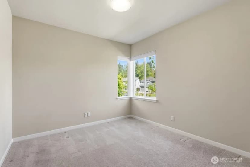 Property photo for 2466 Ne Athlon Court, Poulsbo photo 11