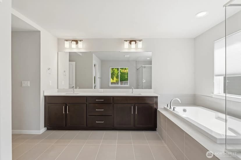 Property photo for 2466 Ne Athlon Court, Poulsbo photo 21