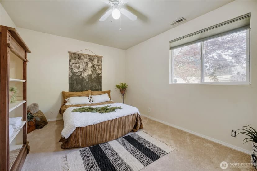 Property photo for 401 Hemlock Court, Sultan photo 12