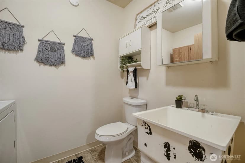 Property photo for 401 Hemlock Court, Sultan photo 14