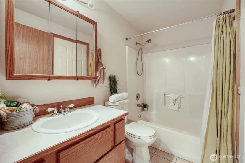 Property photo for 401 Hemlock Court, Sultan photo 10
