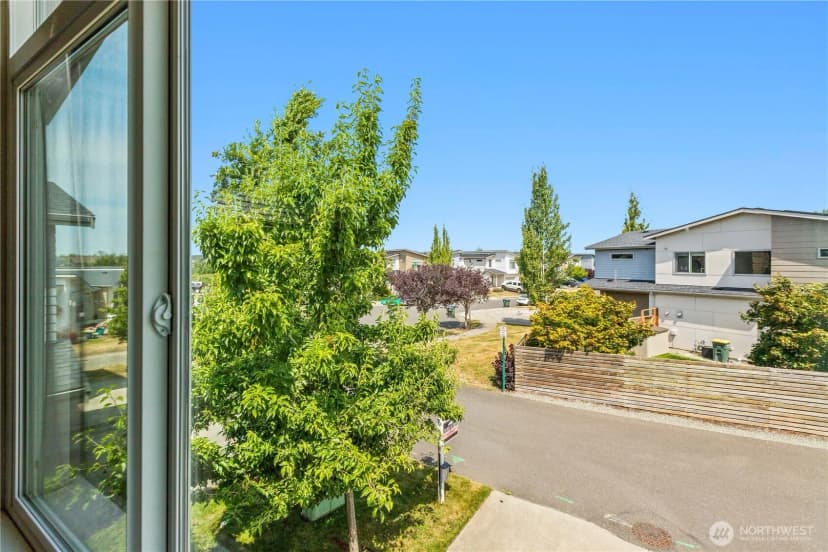 Property photo for 517 Spring Vista Place, Bellingham photo 23