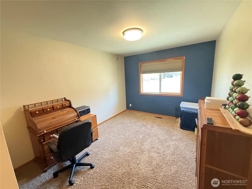 Property photo for 102 S 8th Street, Dayton photo 17