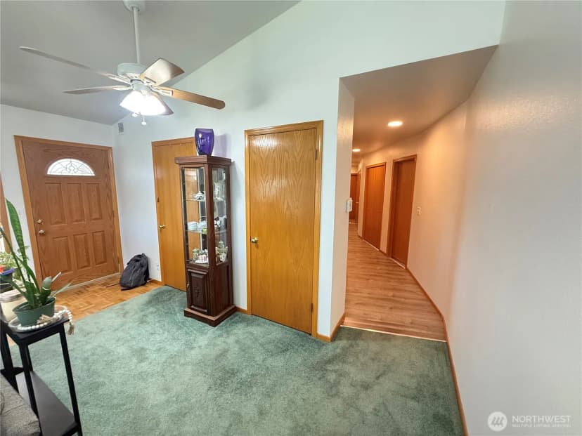 Property photo for 102 S 8th Street, Dayton photo 13