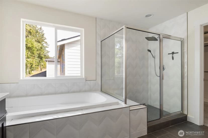 Property photo for 10091 Ramble Drive Nw, Bremerton photo 15
