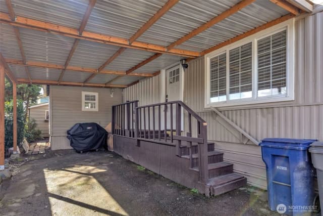 Property photo for 23708 Locust Way #23, Bothell photo 2