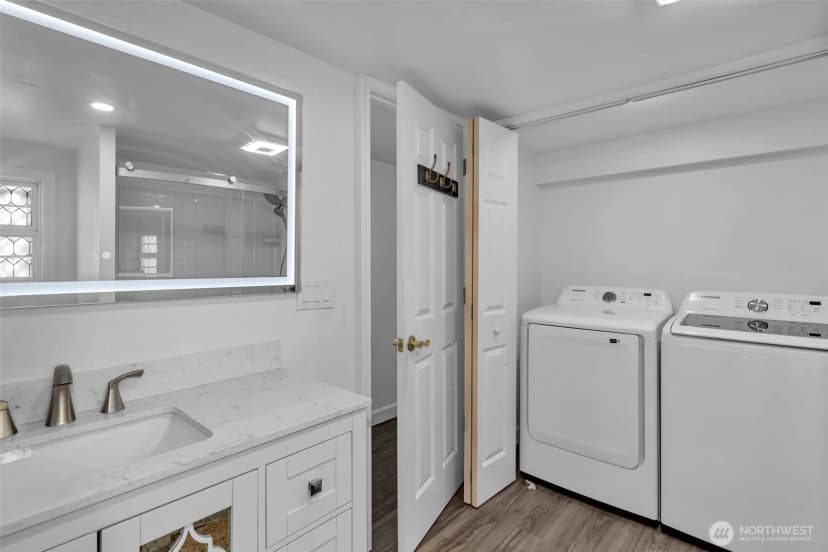 Property photo for 23708 Locust Way #23, Bothell photo 15