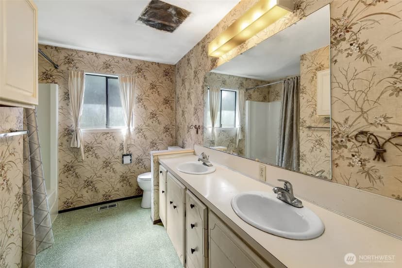 Property photo for 7070 94th Avenue Se, Mercer Island photo 16