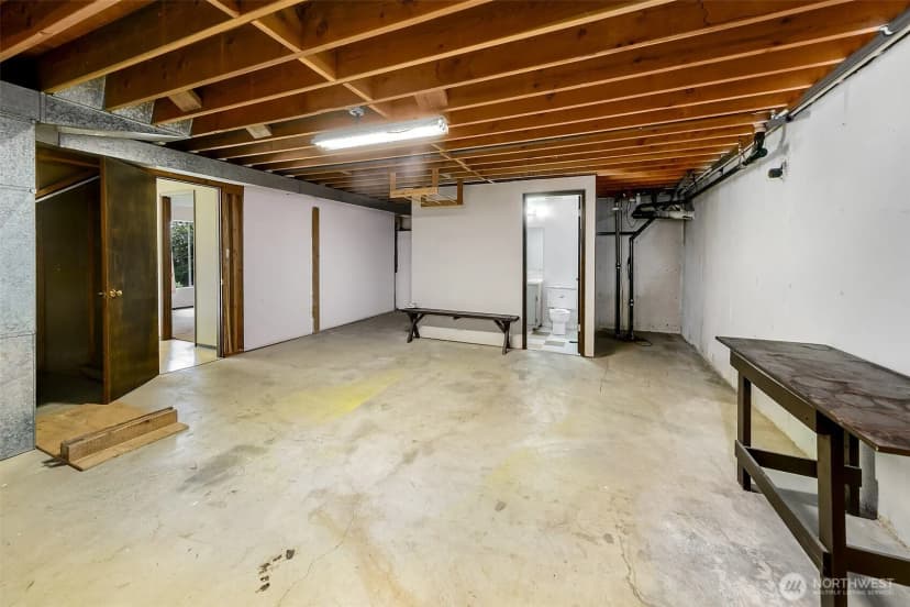 Property photo for 7070 94th Avenue Se, Mercer Island photo 22