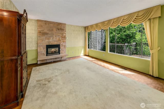 Property photo for 7070 94th Avenue Se, Mercer Island photo 5