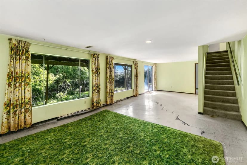 Property photo for 7070 94th Avenue Se, Mercer Island photo 18