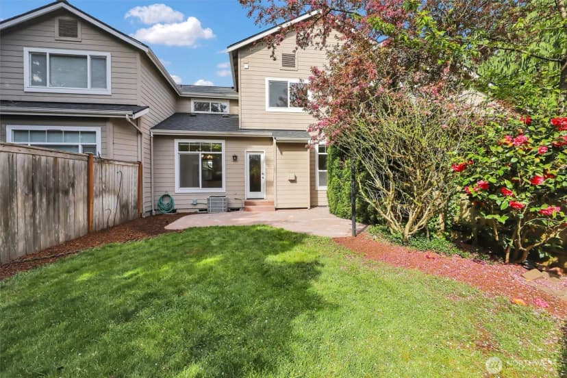 Property photo for 18397 Ne 97th Court, Redmond photo 19