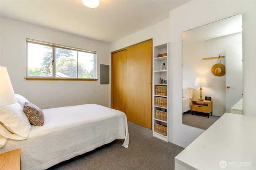 Property photo for 648 Sw 107th Avenue, Seattle photo 19