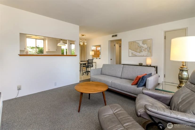 Property photo for 648 Sw 107th Avenue, Seattle photo 6