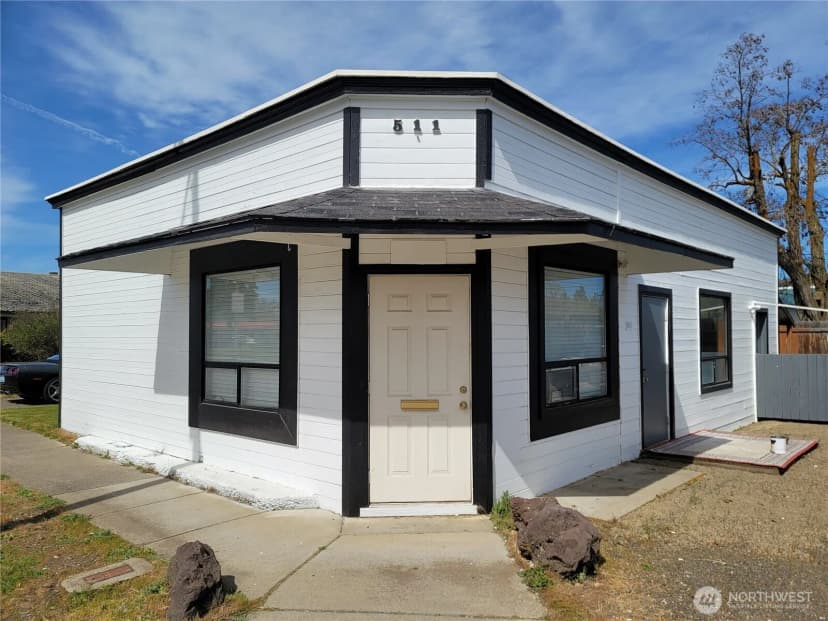 Property photo for 511 E Broadway Street, Goldendale