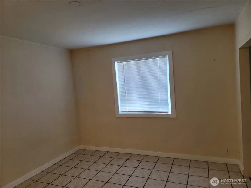 Property photo for 511 E Broadway Street, Goldendale photo 11
