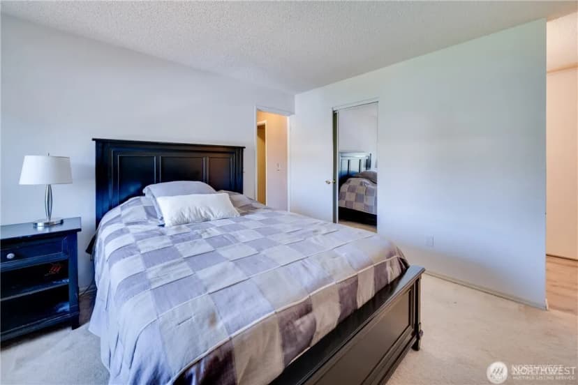 Property photo for 23629 112th Ave Se #e202, Kent photo 12