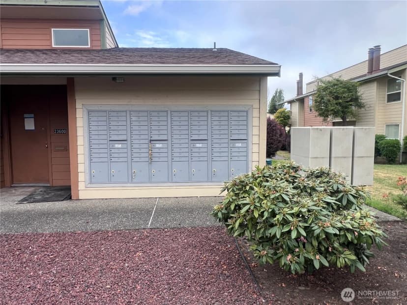 Property photo for 23629 112th Ave Se #e202, Kent photo 18